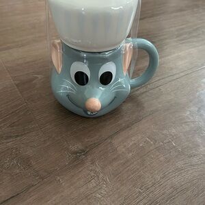 Ratatouille Disney NWT Charming Mug with Lid - Blue and White